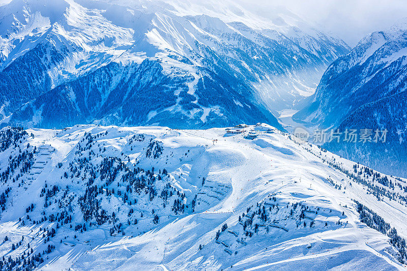 冬季滑雪胜地Mayrhofen, Tirol，奥地利